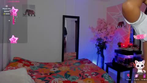 Coral online show from 11/05/25, 02:44