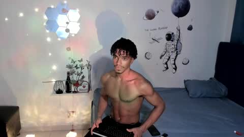 CoreyGlover online show from 09/28/25, 09:58