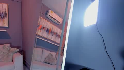 Cori online show from 09/13/25, 12:05