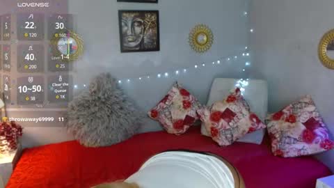 Snapshot of corinndupont chatting on 03/10/26, 02:16 CORINNDUPONT online show from 03/10/26, 02:16