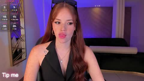 Corinne Russo online show from 11/29/25, 06:16