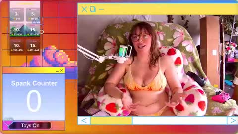 Snapshot of cornchloestar chatting on 09/15/25, 08:31 cornchloestar online show from 09/15/25, 08:31