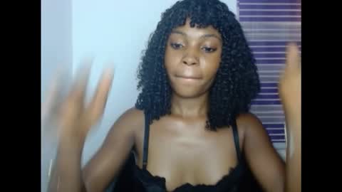 Snapshot of cornxcunt chatting on 10/16/25, 03:13 cornxcunt online show from 10/16/25, 03:13