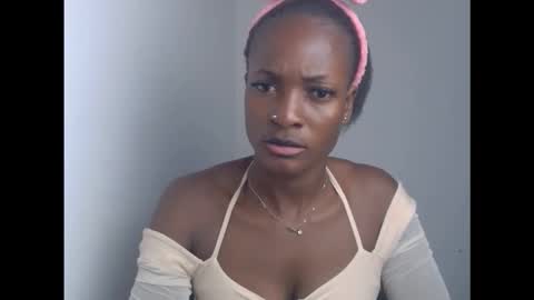 Snapshot of cornxslut chatting on 10/18/25, 06:08 cornxslut online show from 10/18/25, 06:08