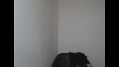 Snapshot of cornxslut chatting on 11/02/25, 04:09 cornxslut online show from 11/02/25, 04:09