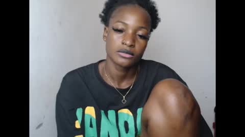 Snapshot of cornxslut chatting on 11/09/25, 01:20 cornxslut online show from 11/09/25, 01:20