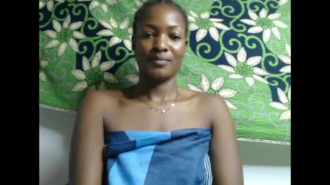 Snapshot of cornxslut chatting on 05/19/26, 09:43 cornxslut online show from 05/19/26, 09:43
