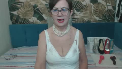 Snapshot of corssika chatting on 03/12/25, 06:55 corssika online show from 03/12/25, 06:55