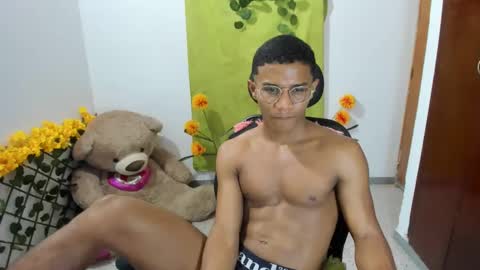 Ethan  online show from 12/07/24, 03:25