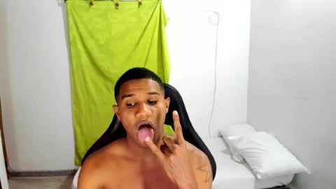 Ethan  online show from 07/26/26, 10:49