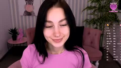 Snapshot of cosmicfaye chatting on 02/07/25, 08:11 cosmicfaye online show from 02/07/25, 08:11