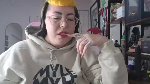 Miss Mei online show from 07/25/26, 02:53