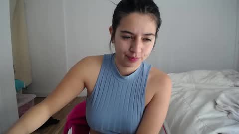 Snapshot of costantine_helena24 chatting on 01/06/25, 01:41 costantine helena24 online show from 01/06/25, 01:41