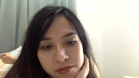 Liz Gwyneth Charlota online show from 06/11/26, 05:55