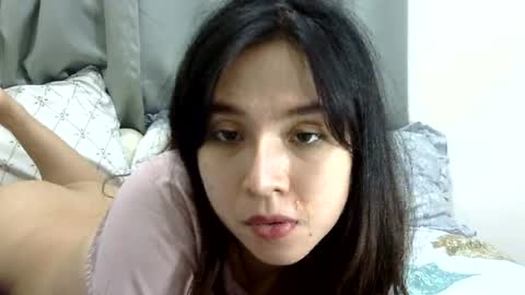 Liz Gwyneth Charlota online show from 06/17/26, 04:41