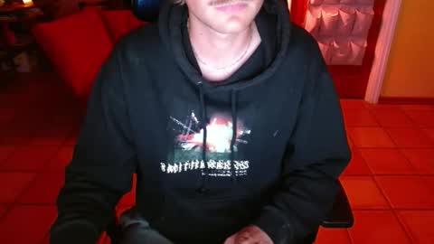 Snapshot of couldbesleeping chatting on 11/26/25, 06:25 couldbe online show from 11/26/25, 06:25