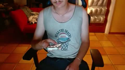 Snapshot of couldbesleeping chatting on 12/03/25, 09:51 couldbe online show from 12/03/25, 09:51