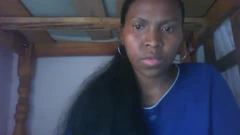 couleur_vanille online show from 12/04/24, 11:19