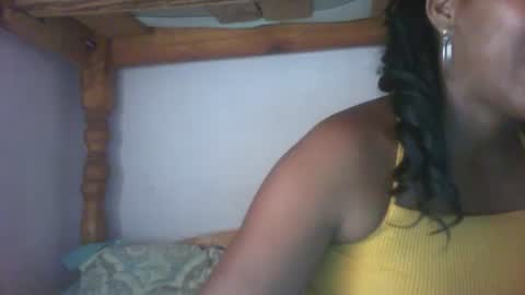couleur_vanille online show from 02/05/25, 07:50