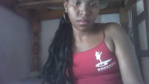 couleur_vanille online show from 03/11/25, 05:49