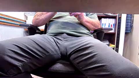 Snapshot of countryboy_10 chatting on 10/08/25, 11:41 CountryBoy 10 online show from 10/08/25, 11:41