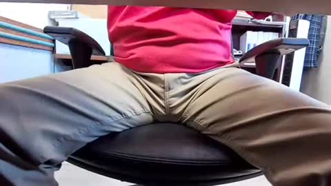 Snapshot of countryboy_10 chatting on 10/23/25, 12:15 CountryBoy 10 online show from 10/23/25, 12:15