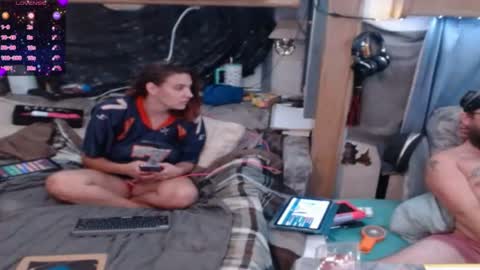 Alaskawildcouple online show from 07/29/26, 07:06
