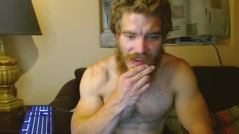 Snapshot of couplaloverz chatting on 09/17/25, 05:42 Tony online show from 09/17/25, 05:42