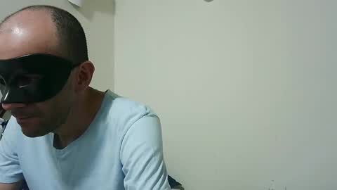 Snapshot of couple_hot86 chatting on 11/09/25, 04:27 couple_hot86 online show from 11/09/25, 04:27