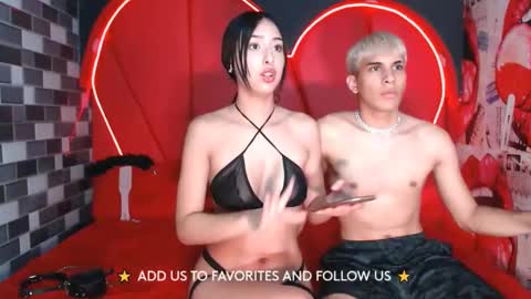 Snapshot of couple_sexxy7 chatting on 01/07/25, 07:59 MIA LIZ AND SAM online show from 01/07/25, 07:59