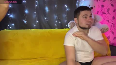 Snapshot of coupleinspire chatting on 12/02/25, 08:26 Emily Ryan online show from 12/02/25, 08:26