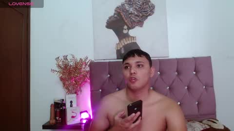 Snapshot of couplelovely_dss chatting on 09/28/25, 08:36 Barby and Kenny online show from 09/28/25, 08:36