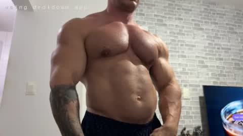 couplemuscle40 online show from 06/15/26, 10:12