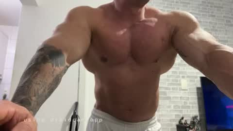 couplemuscle40 online show from 07/03/26, 02:07