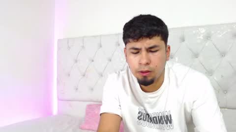 Juli and Liam online show from 06/05/26, 06:52