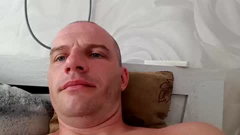 Damien online show from 08/04/26, 07:55