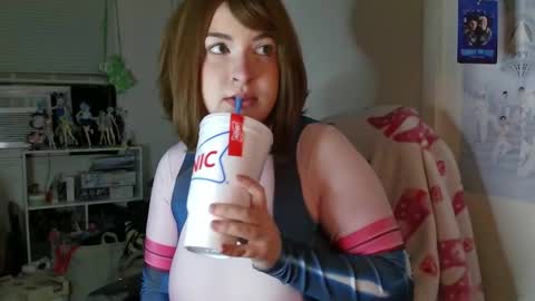 Katxce online show from 10/08/25, 12:08