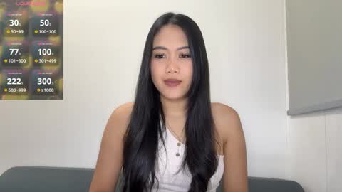 Snapshot of cozymia chatting on 06/08/26, 12:49 cozymia online show from 06/08/26, 12:49