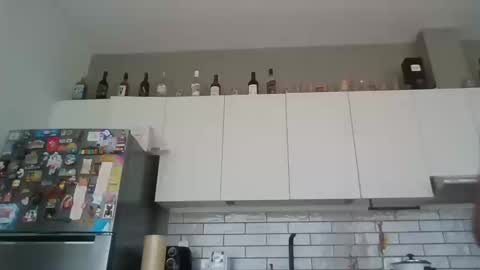 Snapshot of cr1585 chatting on 10/16/25, 05:25 Rico TicoAmigas online show from 10/16/25, 05:25