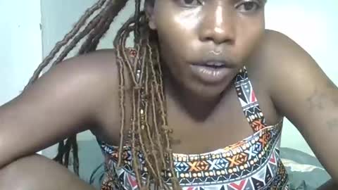 Snapshot of craizybitch chatting on 01/22/25, 01:00 craizybitch online show from 01/22/25, 01:00