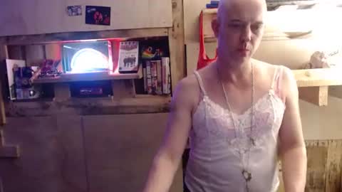 crash_gothic online show from 07/01/26, 08:49