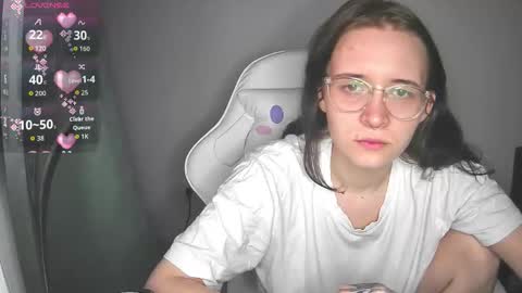 Snapshot of crash_test13 chatting on 11/08/25, 12:11 crash_test13 online show from 11/08/25, 12:11