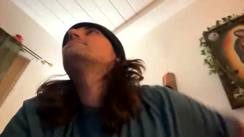 Snapshot of crashnasty chatting on 11/25/25, 03:28 Crash Nasty online show from 11/25/25, 03:28