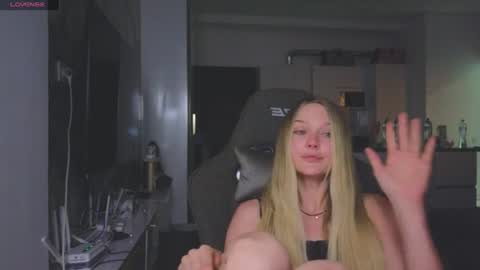 lucy online show from 07/29/26, 04:27