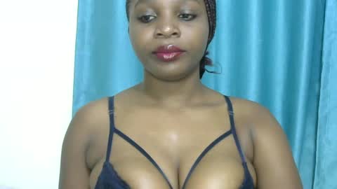 candy online show from 06/12/26, 03:05