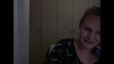 Anny online show from 12/10/24, 12:50