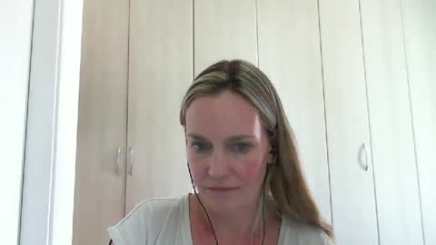 Anny online show from 12/12/24, 03:48