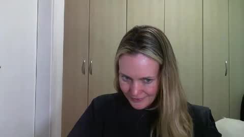 Anny online show from 12/16/24, 09:31