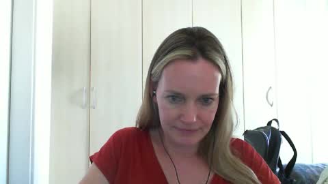Anny online show from 12/18/24, 06:25