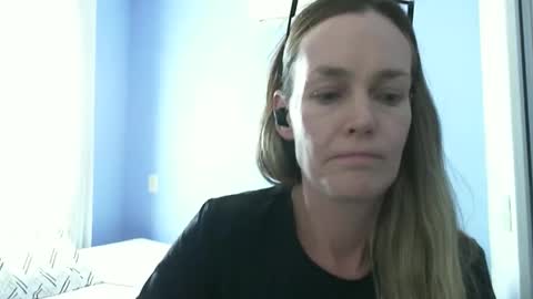 Anny online show from 09/14/25, 05:45